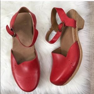 DANSKO Maisie Red Leather Dress Sandal Clog Sz 42